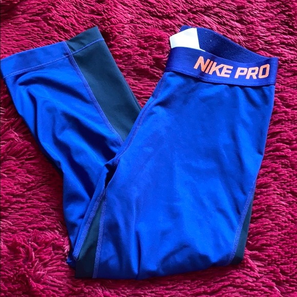 Nike Pro blue & black cropped compression leggings - Picture 8 of 12